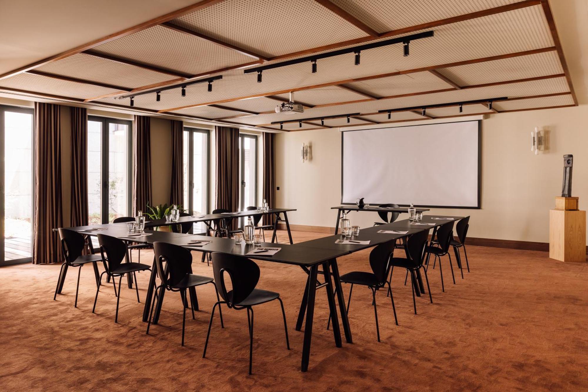 The Rebello Hotel & Spa - Small Luxury Hotels Of The World Vila Nova de Gaia Exteriér fotografie Meeting room